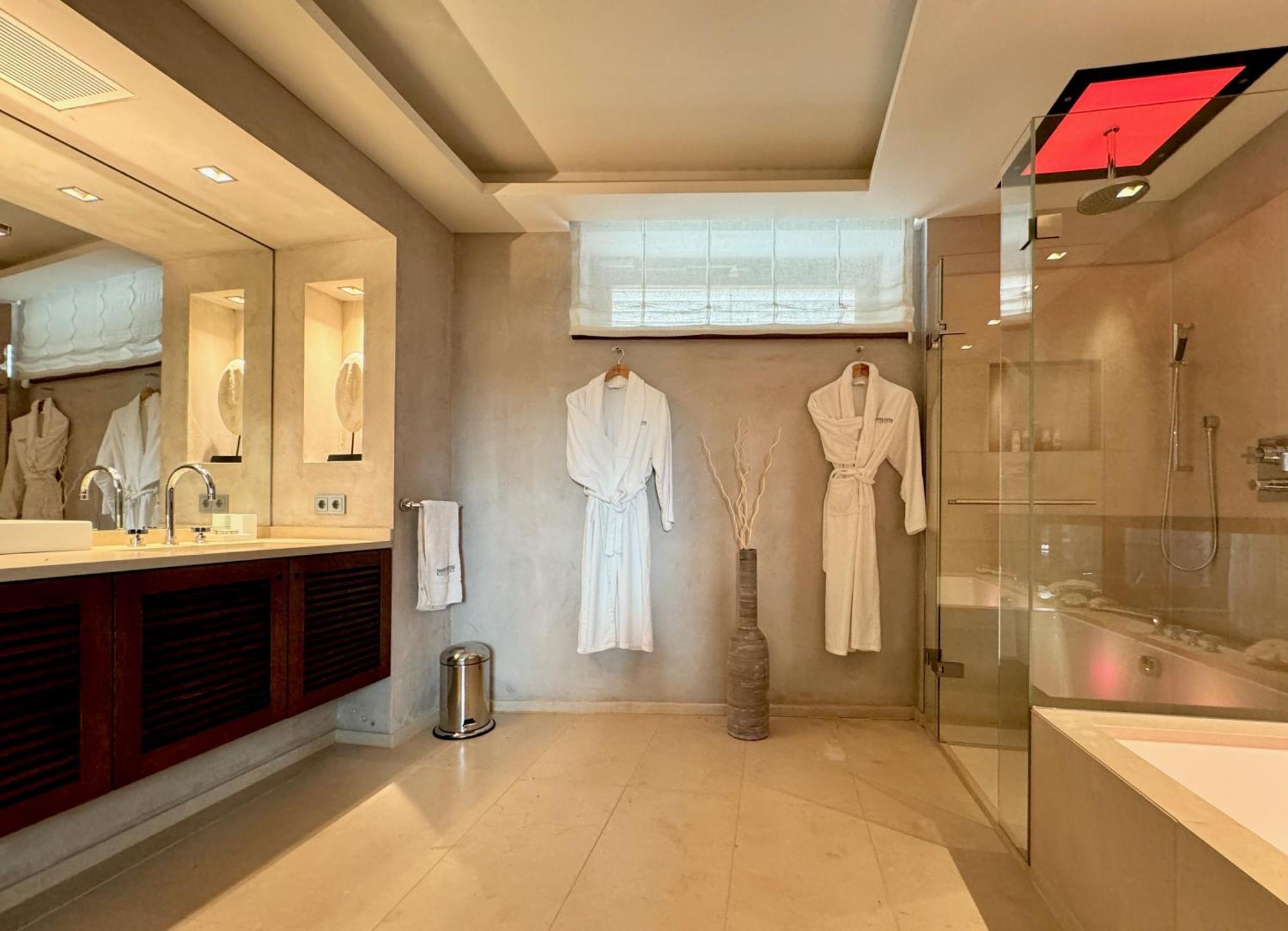 Kitz Deluxe Suite 1 & 2 Im Zentrum Mit Eigenem Spa & Parken By Belle-Stay Kitzbühel Buitenkant foto