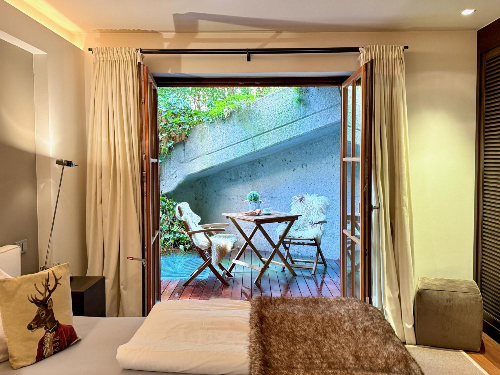 Kitz Deluxe Suite 1 & 2 Im Zentrum Mit Eigenem Spa & Parken By Belle-Stay Kitzbühel Buitenkant foto