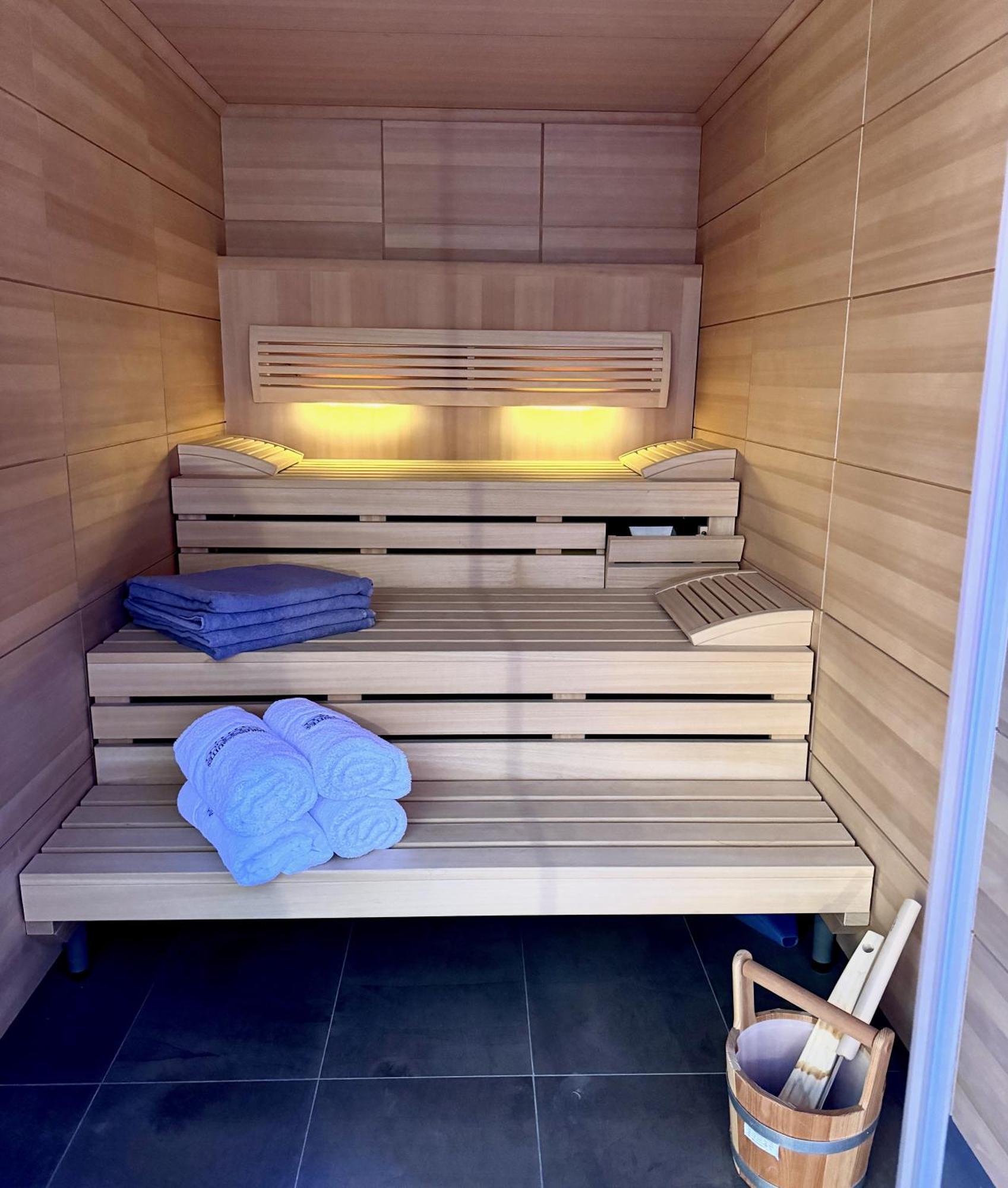 Kitz Deluxe Suite 1 & 2 Im Zentrum Mit Eigenem Spa & Parken By Belle-Stay Kitzbühel Buitenkant foto